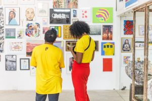 Feira alternativa de arte chega à 12ª edição em Belo Horizonte